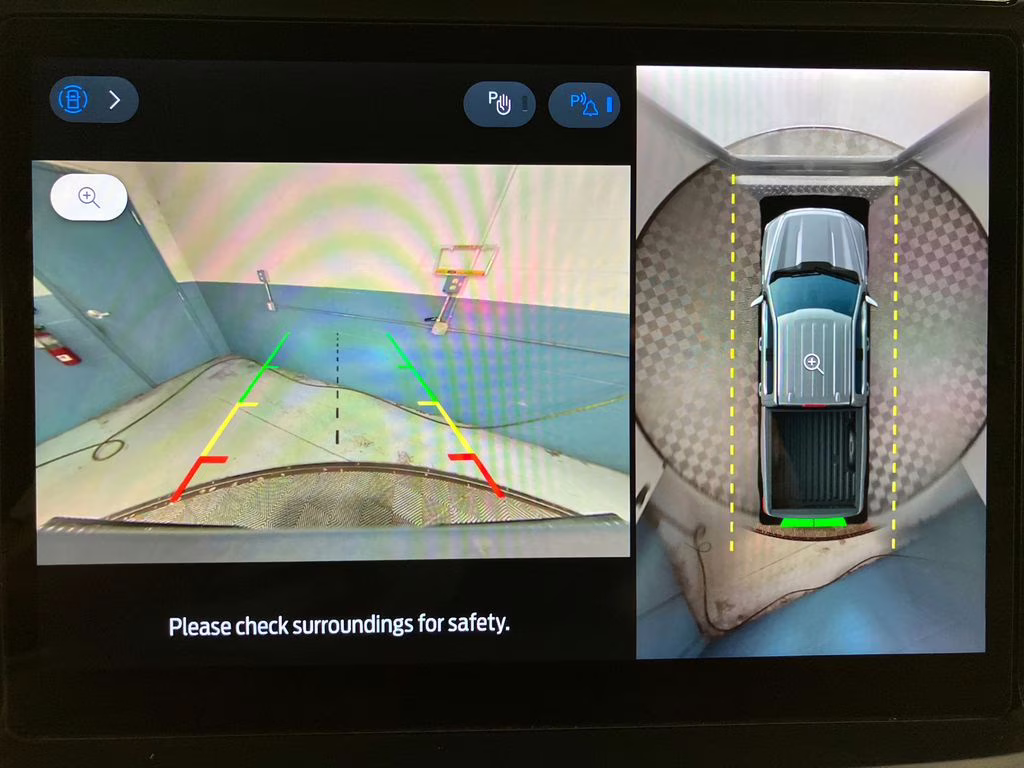 2025 Silver Metallic Ford F-150 Lariat 4X4 Truck