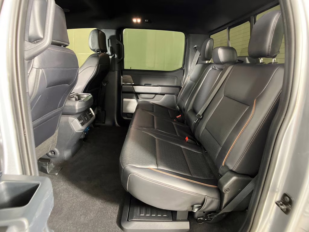 2025 Silver Metallic Ford F-150 Lariat 4X4 Truck