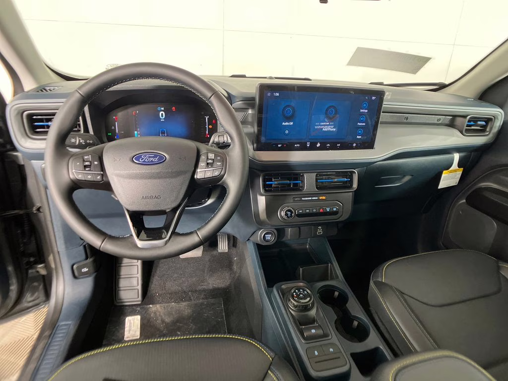 2026 Carbonized Gray Metallic Ford Maverick Lobo Standard AWD Truck