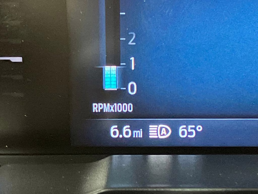 2026 Space White Metallic Ford Maverick XLT FWD Truck