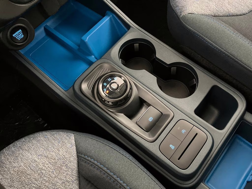 2026 Space White Metallic Ford Maverick XLT FWD Truck