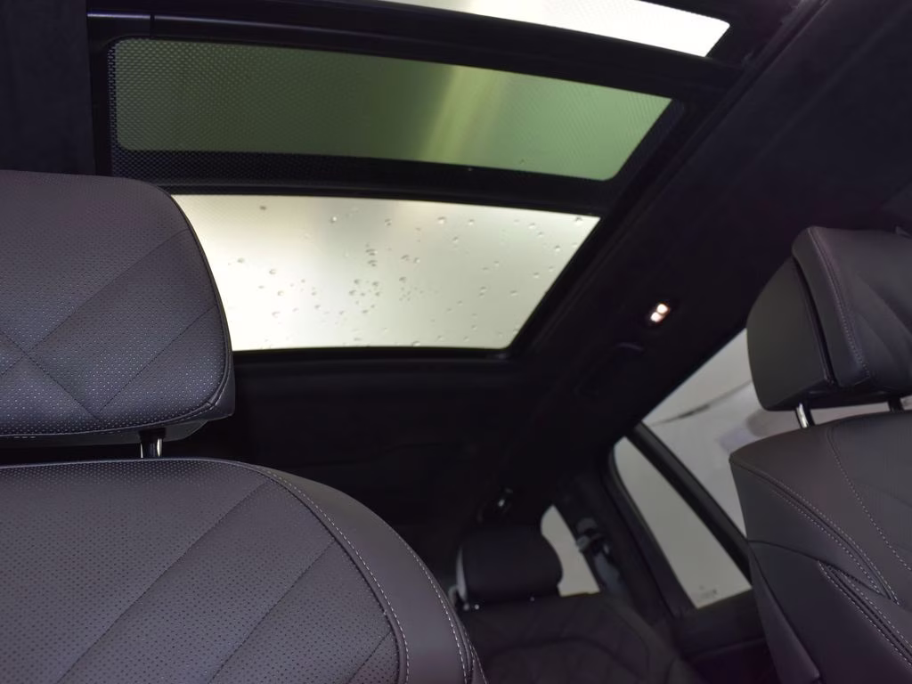 2026 Gray Metallic BMW X7 xDrive40i AWD SUV