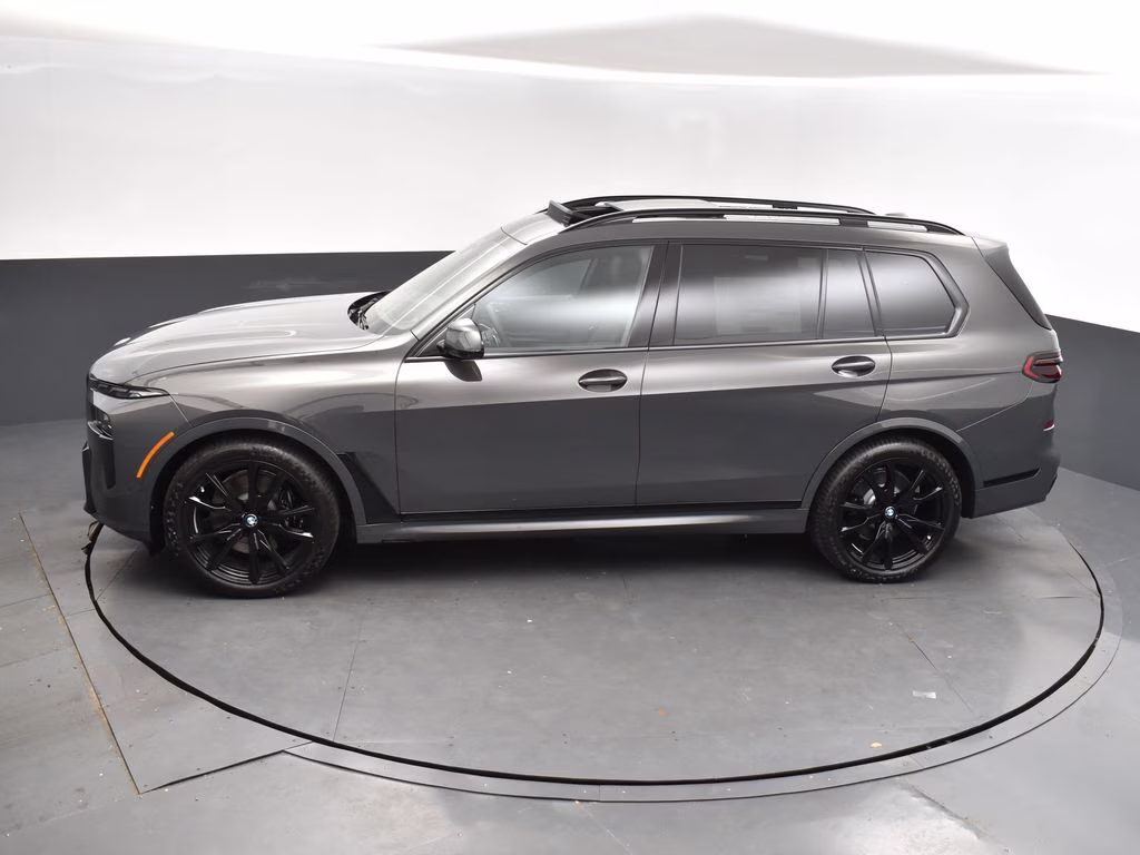 2026 Gray Metallic BMW X7 xDrive40i AWD SUV
