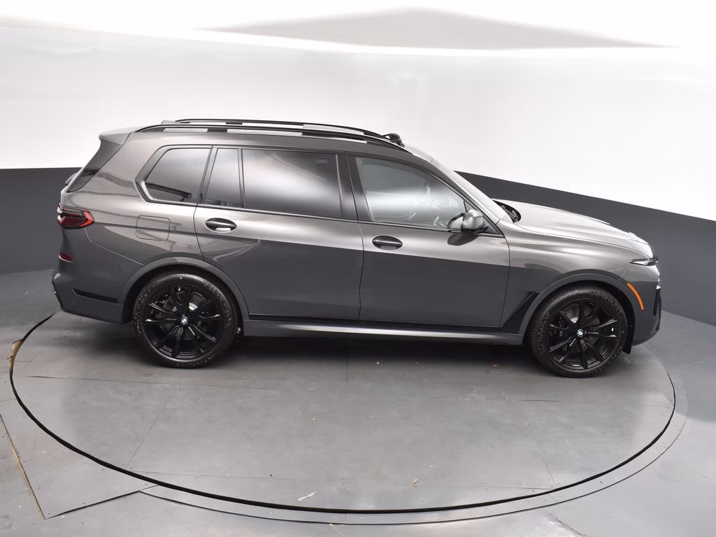 2026 Gray Metallic BMW X7 xDrive40i AWD SUV