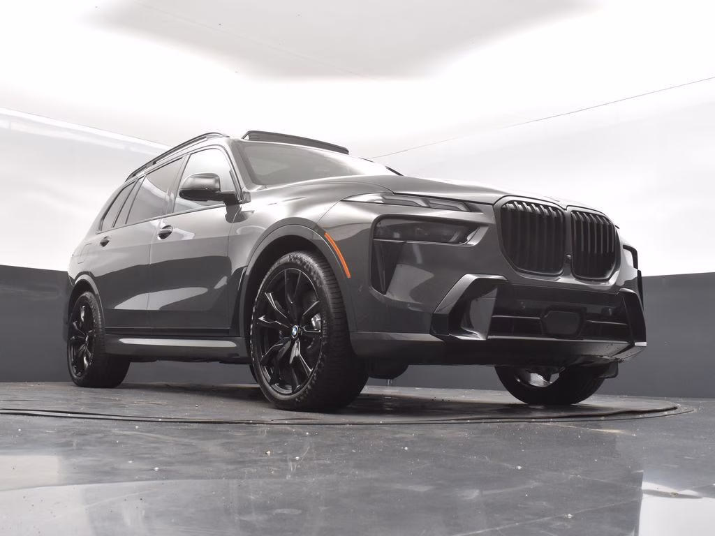 2026 Gray Metallic BMW X7 xDrive40i AWD SUV