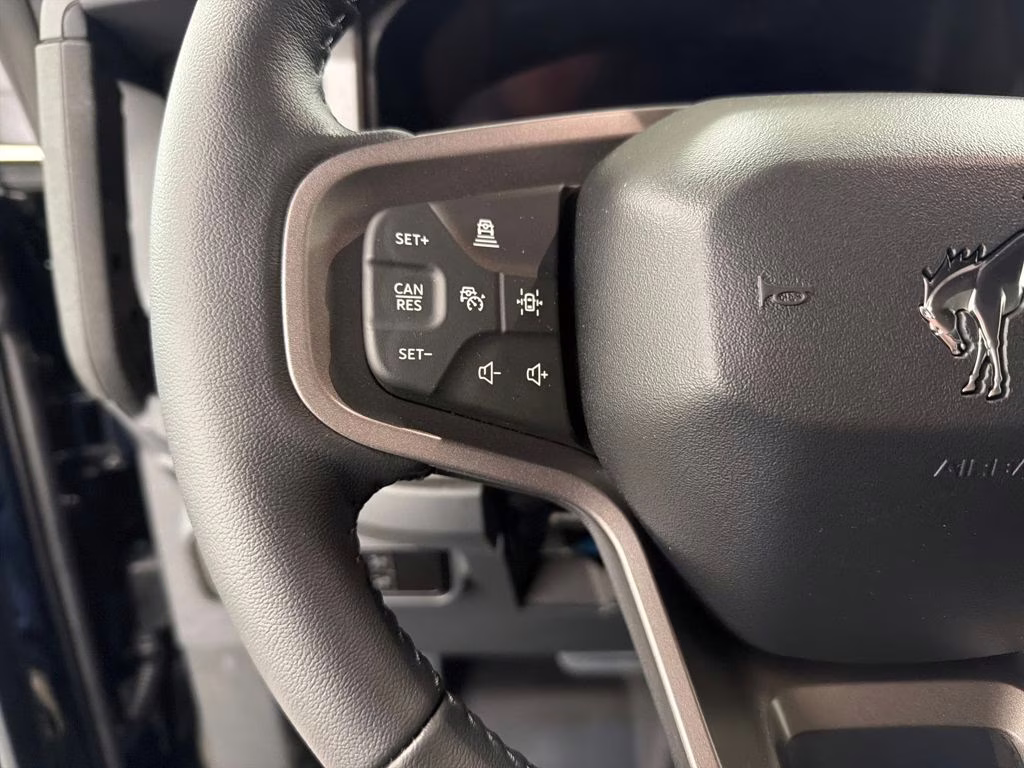 2025 SHADOW BLACK Ford Bronco Badlands 4X4 SUV