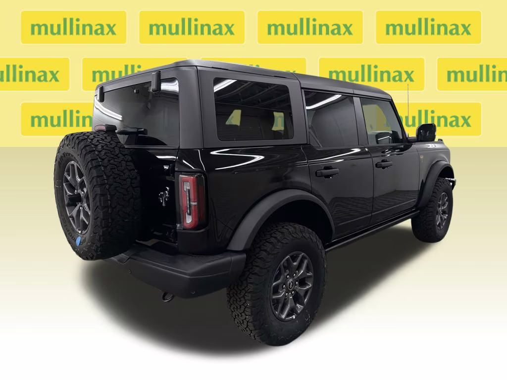 2025 SHADOW BLACK Ford Bronco Badlands 4X4 SUV