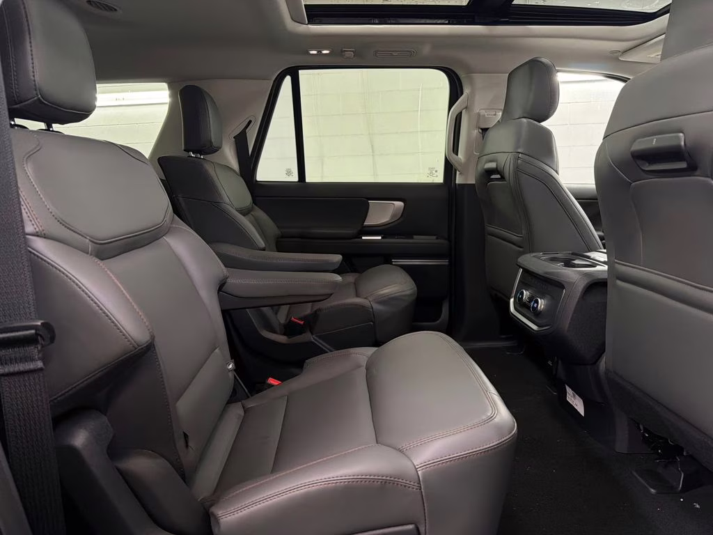 2025 AGATE BLACK Ford Expedition Max Active RWD SUV