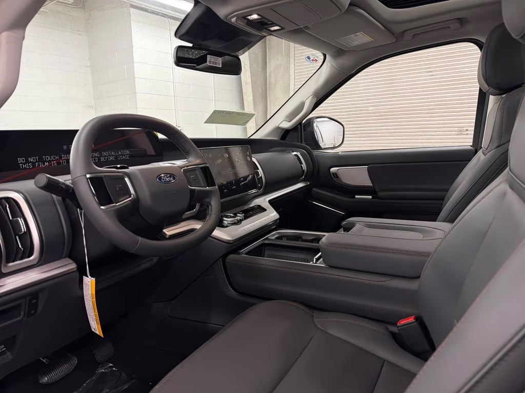 2025 AGATE BLACK Ford Expedition Max Active RWD SUV