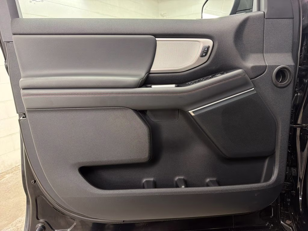 2025 Agate Black Metallic Ford Expedition Max Active RWD SUV