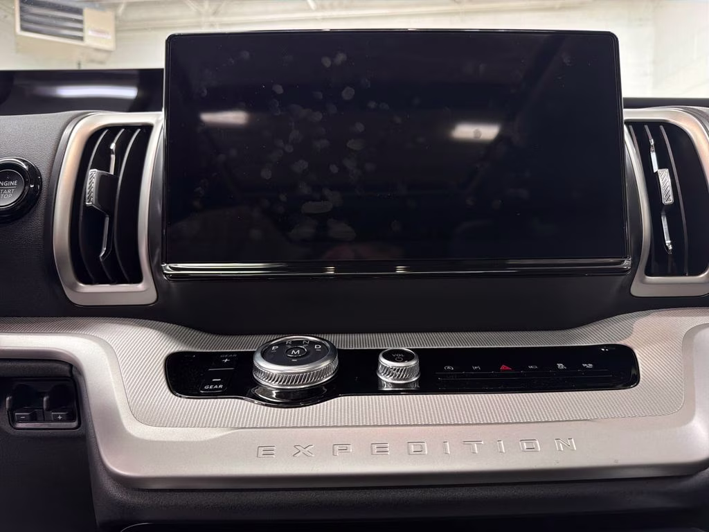 2025 Agate Black Metallic Ford Expedition Max Active RWD SUV
