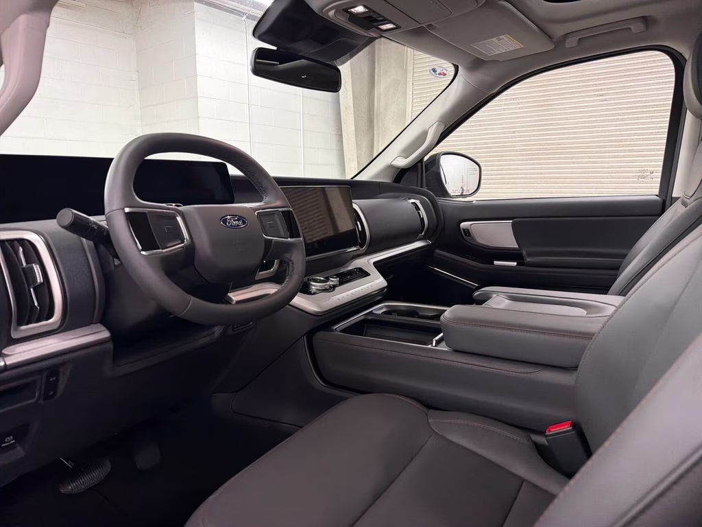 2025 Agate Black Metallic Ford Expedition Max Active RWD SUV