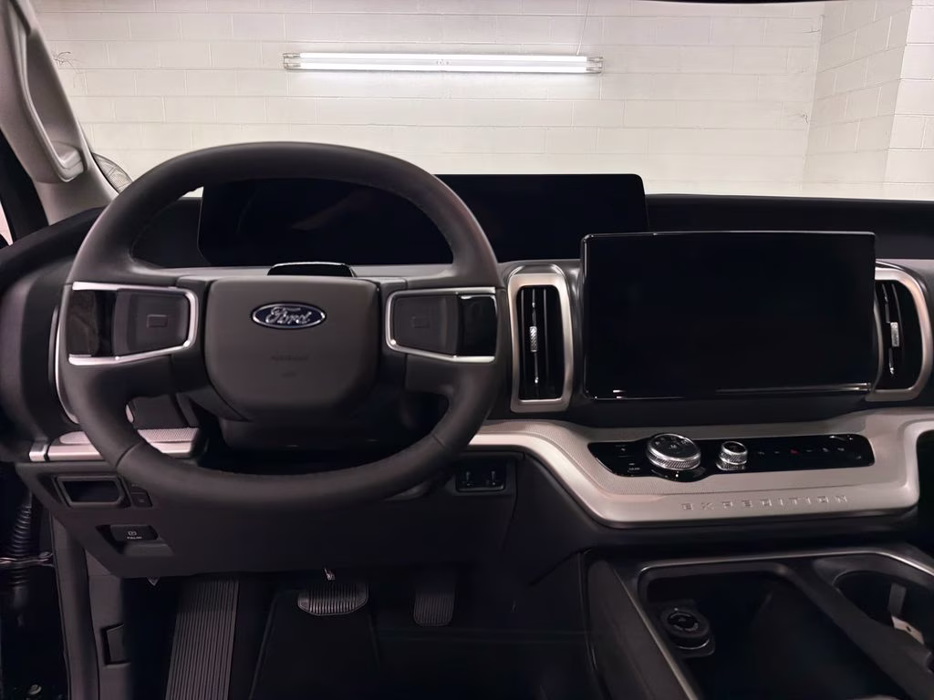 2025 Agate Black Metallic Ford Expedition Max Active RWD SUV