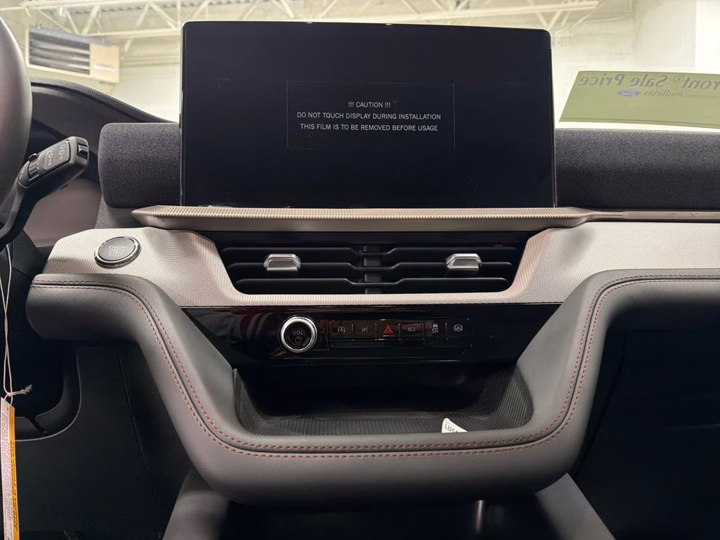 2026 STAR WHITE TRI-COAT Ford Explorer Active RWD SUV