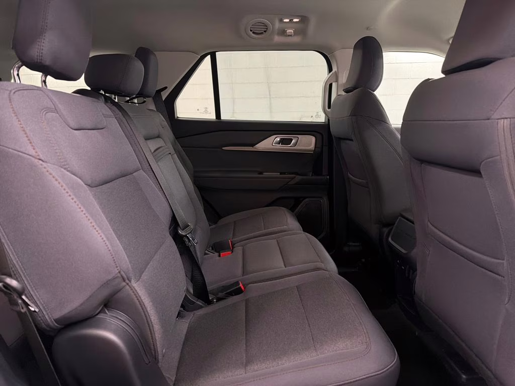 2026 STAR WHITE TRI-COAT Ford Explorer Active RWD SUV