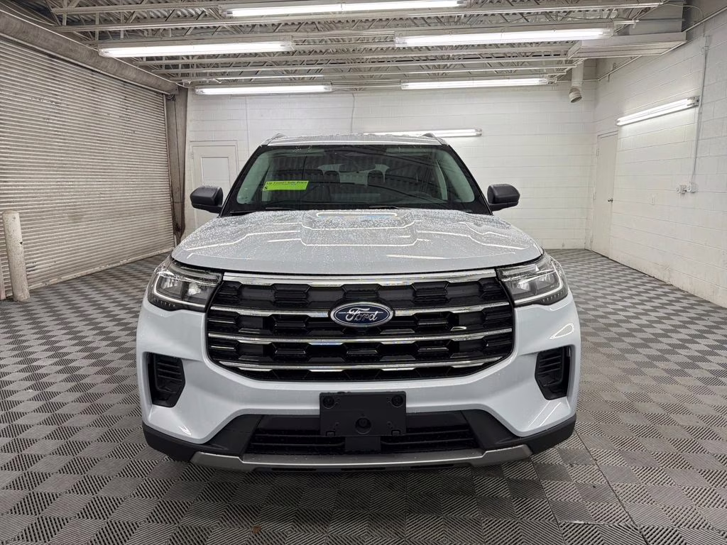 2026 SPACE SILVER Ford Explorer Active RWD SUV