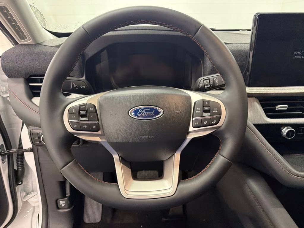 2026 STAR WHITE TRI-COAT Ford Explorer Active RWD SUV