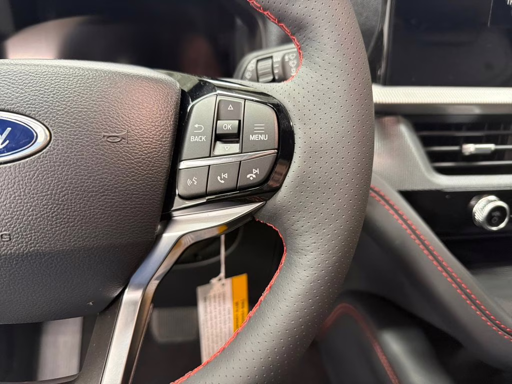 2026 STAR WHITE TRI-COAT Ford Explorer ST-Line RWD SUV