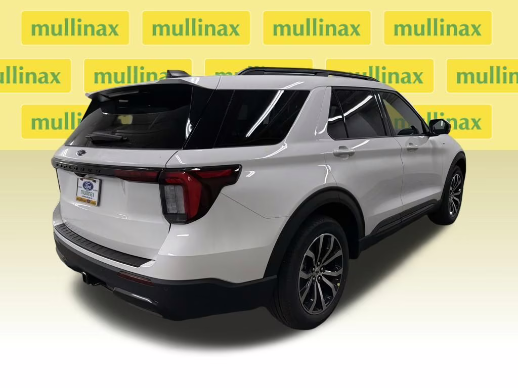 2026 STAR WHITE TRI-COAT Ford Explorer ST-Line RWD SUV