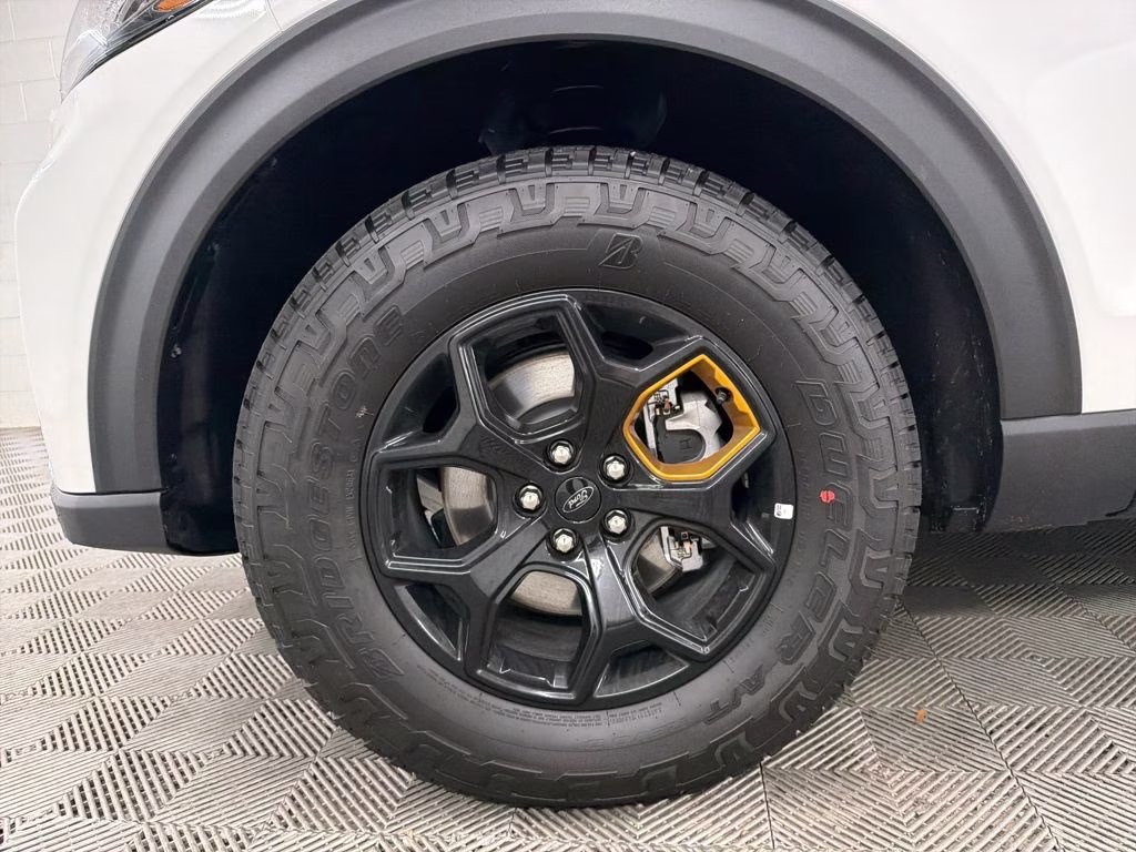 2026 STAR WHITE TRI-COAT Ford Explorer Tremor 4X4 SUV