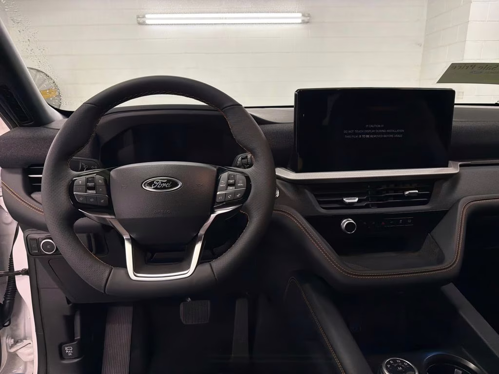 2026 STAR WHITE TRI-COAT Ford Explorer Tremor 4X4 SUV