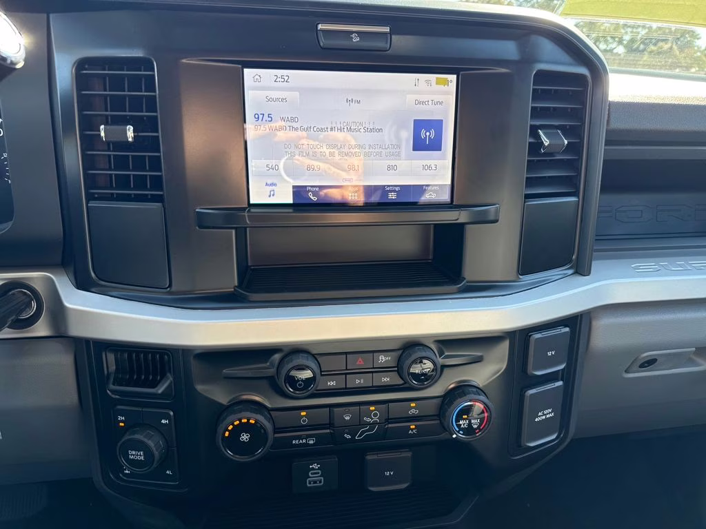 2026 AGATE BLACK Ford Super Duty F-250 SRW STX 4X4 Truck