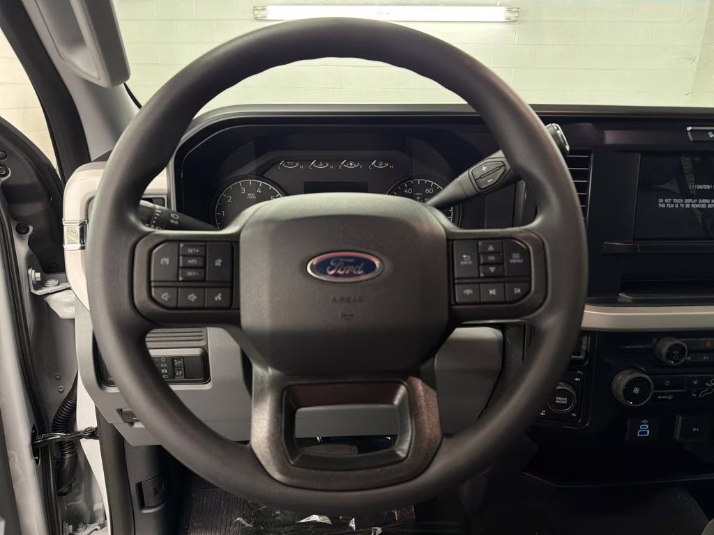 2026 AVALANCHE Ford Super Duty F-250 SRW STX 4X4 Truck