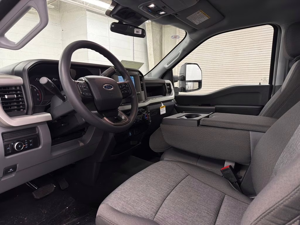 2026 AVALANCHE Ford Super Duty F-250 SRW STX 4X4 Truck