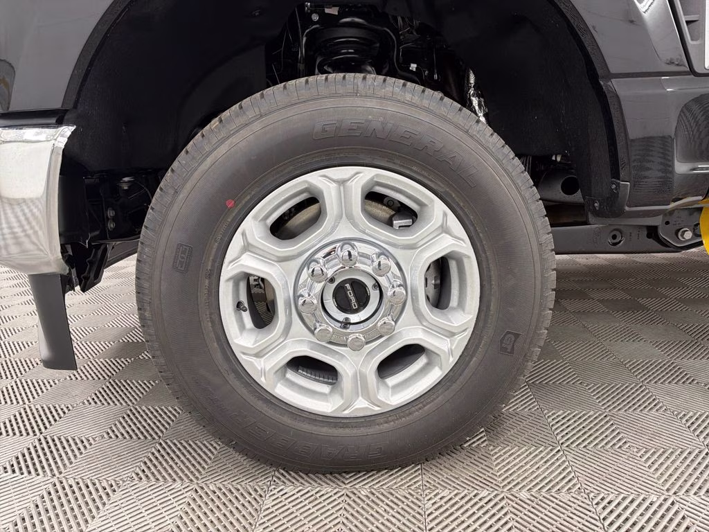 2026 AGATE BLACK Ford Super Duty F-250 SRW XLT 4X4 Truck