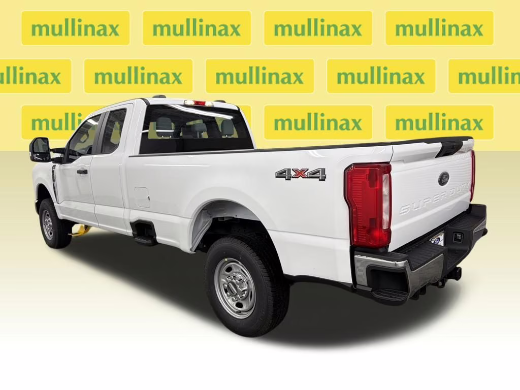 2026 Oxford White Ford Super Duty F-250 SRW XL 4X4 Truck