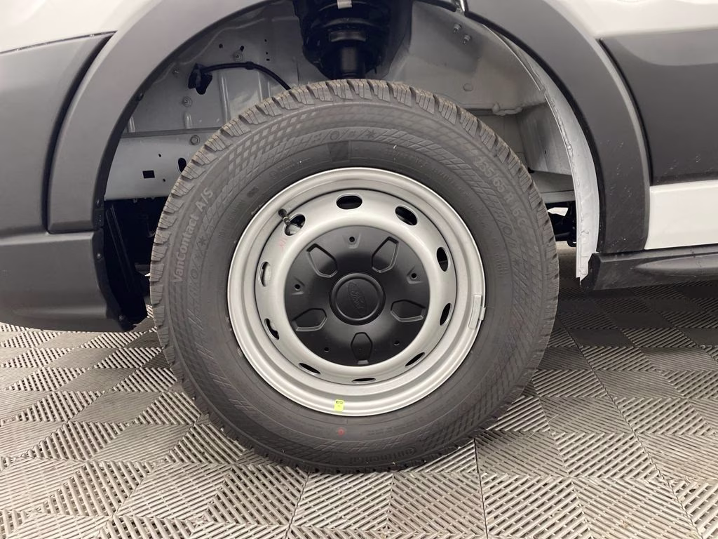 2026 OXFORD WHITE Ford Transit-250 XL RWD Van