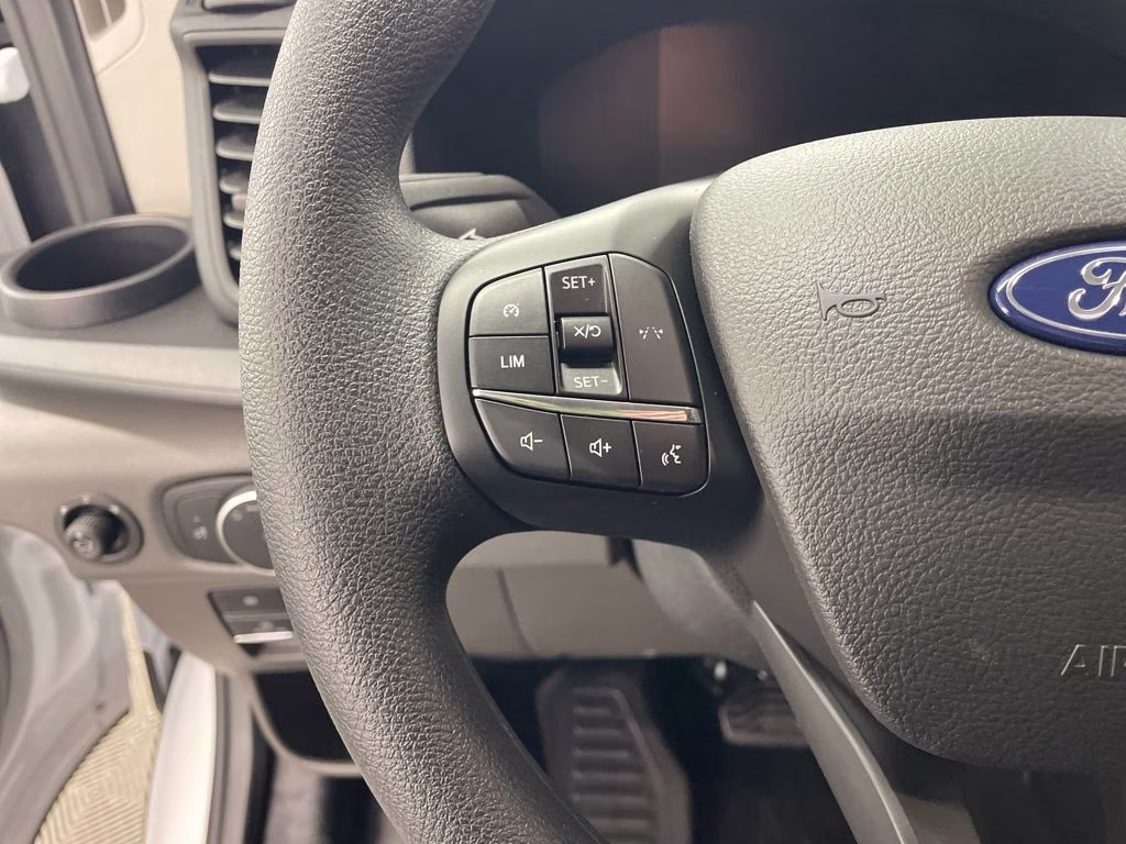 2026 OXFORD WHITE Ford Transit-250 XL RWD Van