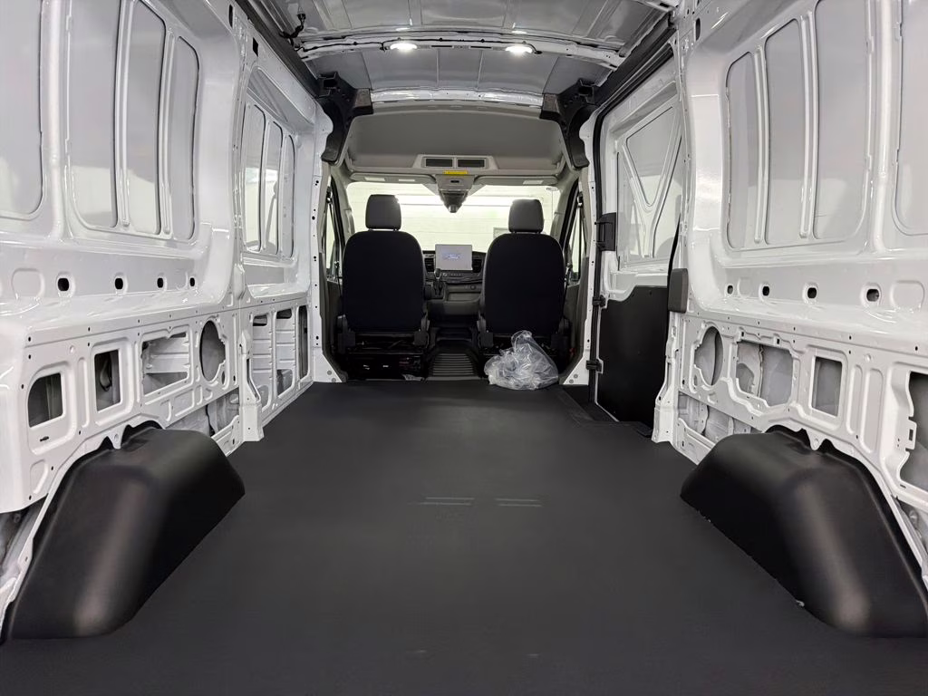 2026 OXFORD WHITE Ford Transit-250 Base RWD Van