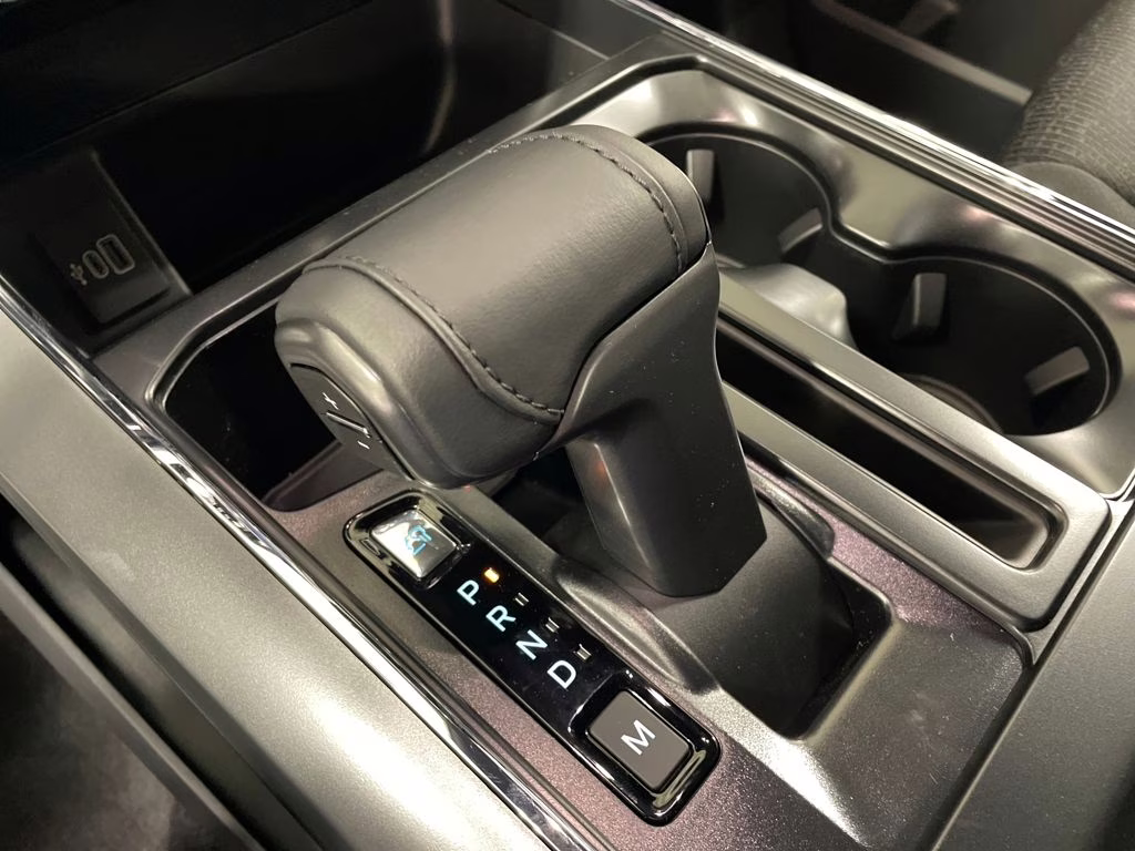 2025 AGATE BLACK Ford F-150 XLT RWD Truck