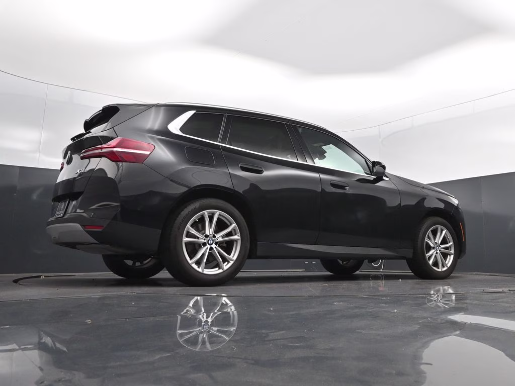 2025 Black Sapphire Metallic BMW X3 30 xDrive AWD SUV