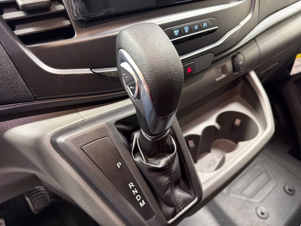 2026 OXFORD WHITE Ford Transit-150 XL RWD Van
