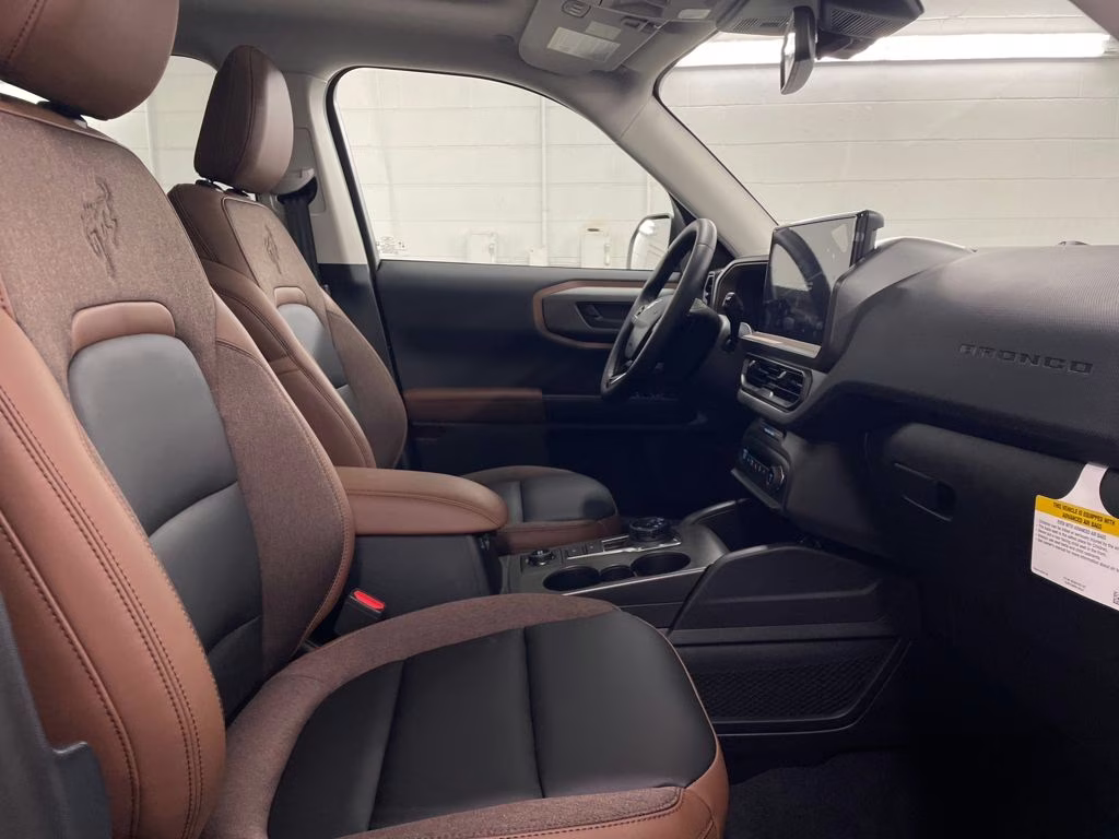 2025 ERUPTION GREEN Ford Bronco Sport Outer Banks 4X4 SUV