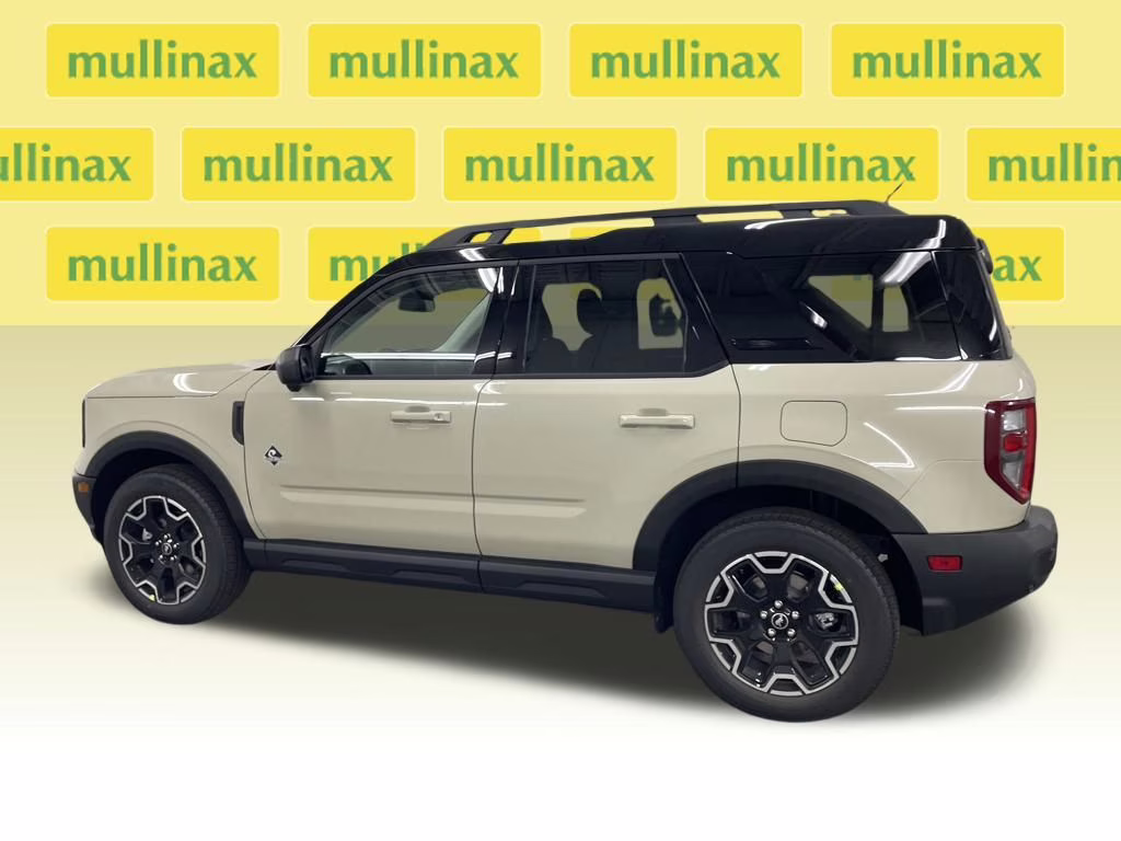 2025 Beige Ford Bronco Sport Outer Banks 4X4 SUV