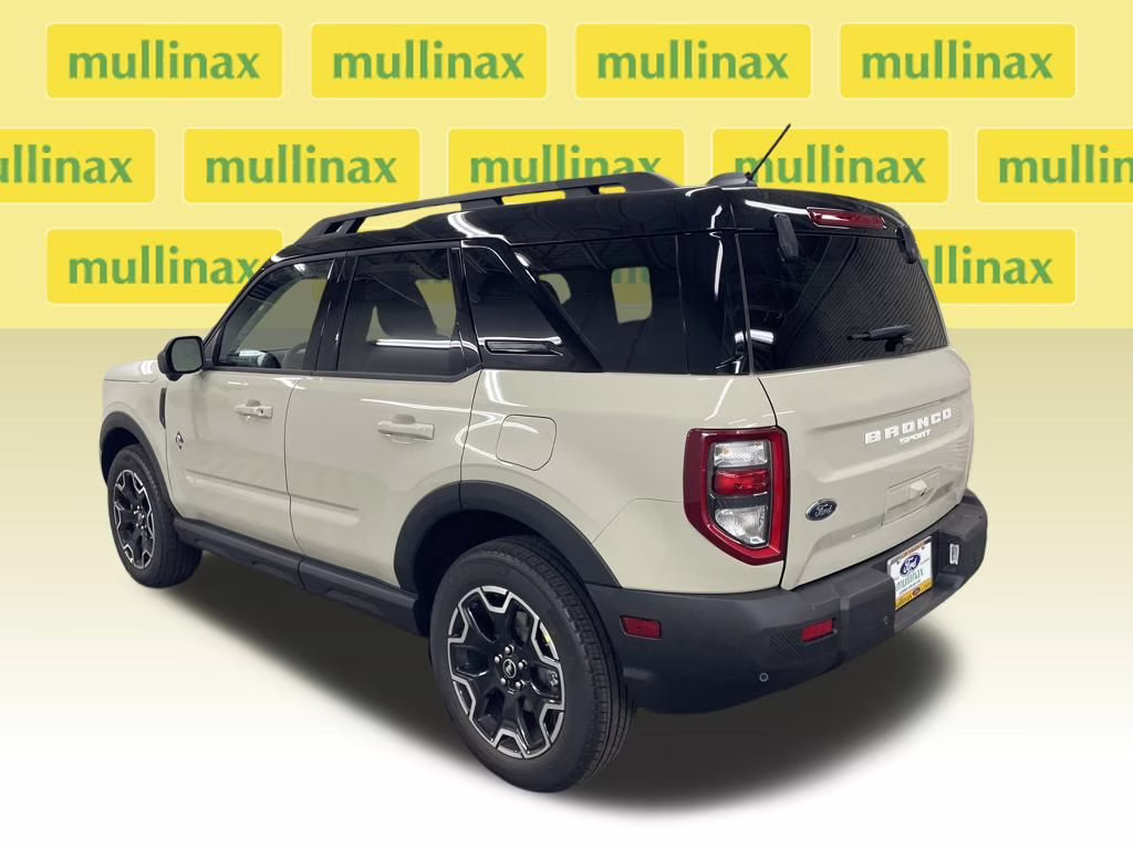 2025 Beige Ford Bronco Sport Outer Banks 4X4 SUV
