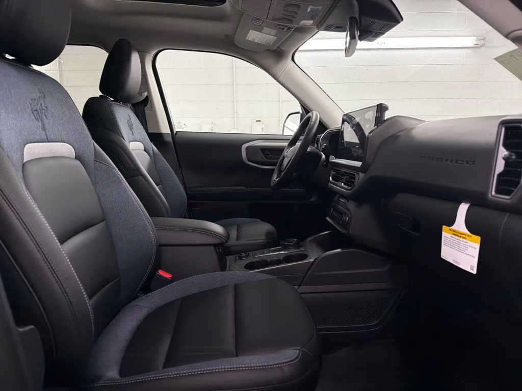 2025 OXFORD WHITE Ford Bronco Sport Outer Banks 4X4 SUV