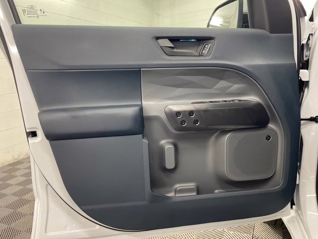 2025 OXFORD WHITE Ford Maverick Lobo High AWD Truck