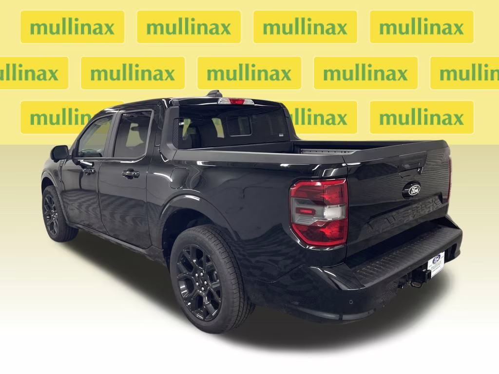 2025 SHADOW BLACK Ford Maverick Lobo High AWD Truck