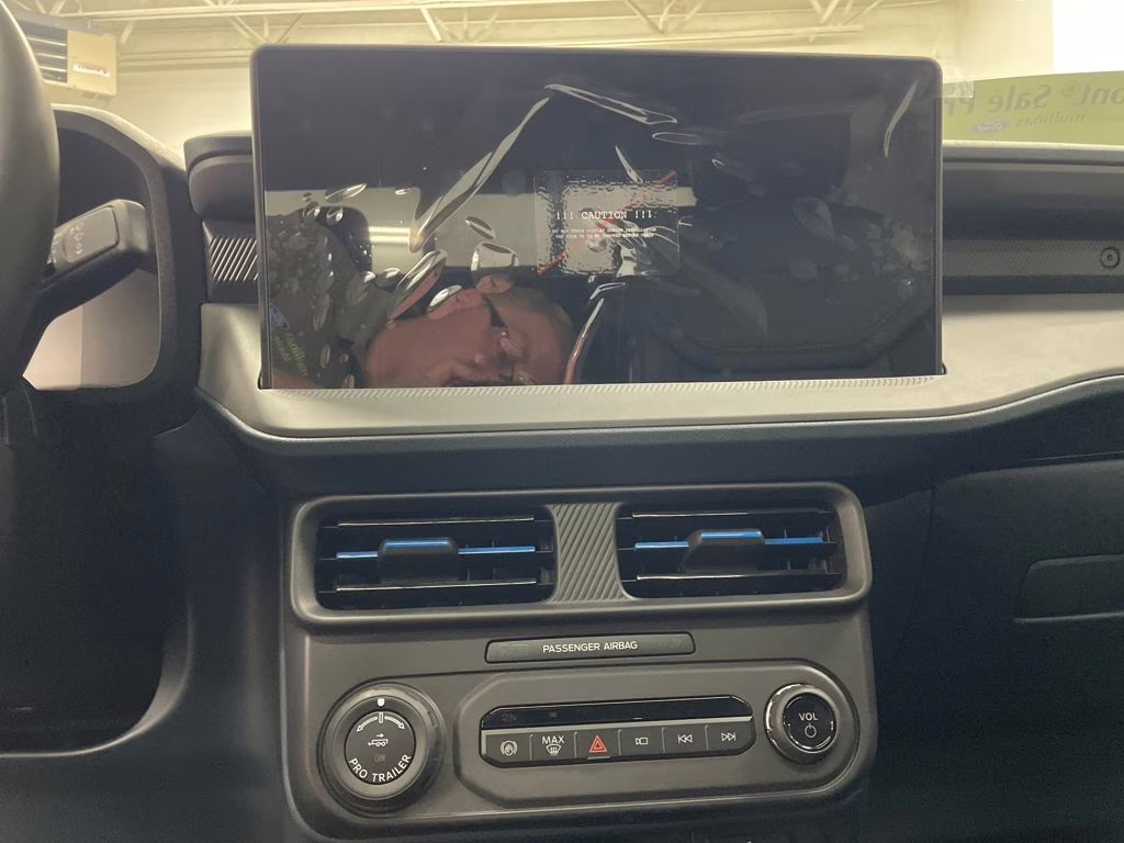 2025 SHADOW BLACK Ford Maverick Lobo High AWD Truck