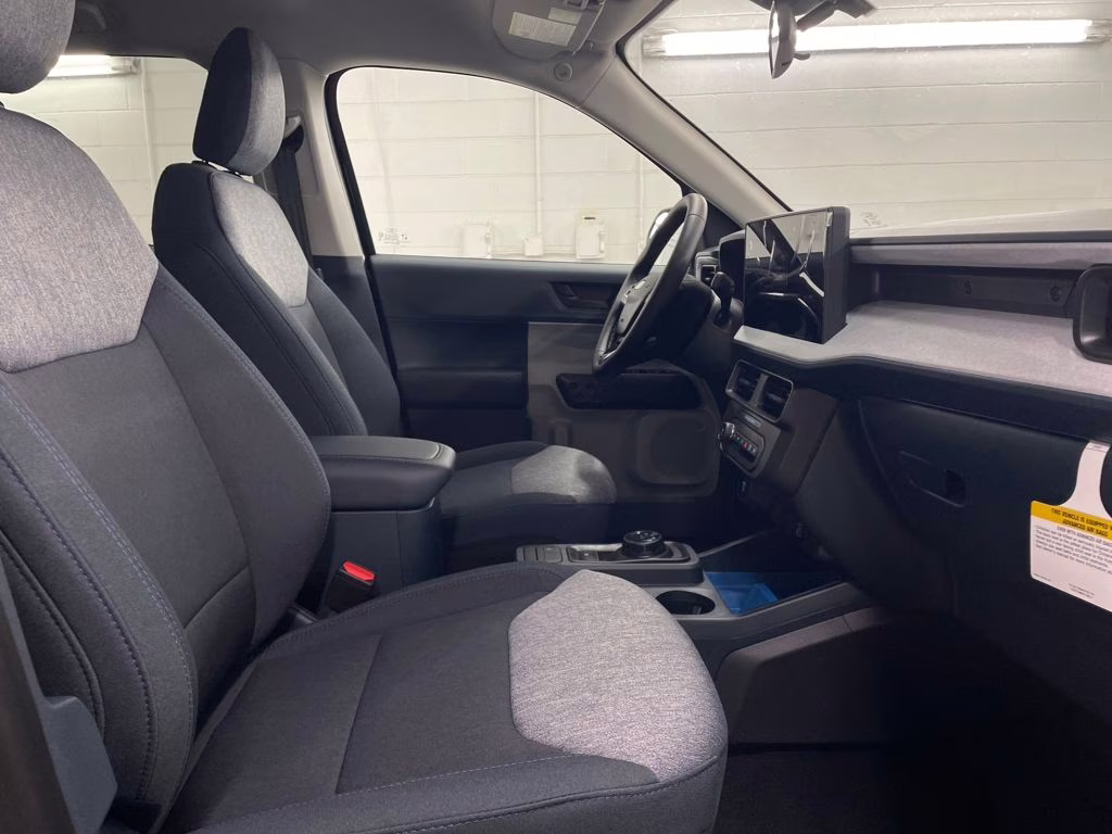 2025 SHADOW BLACK Ford Maverick XLT FWD Truck