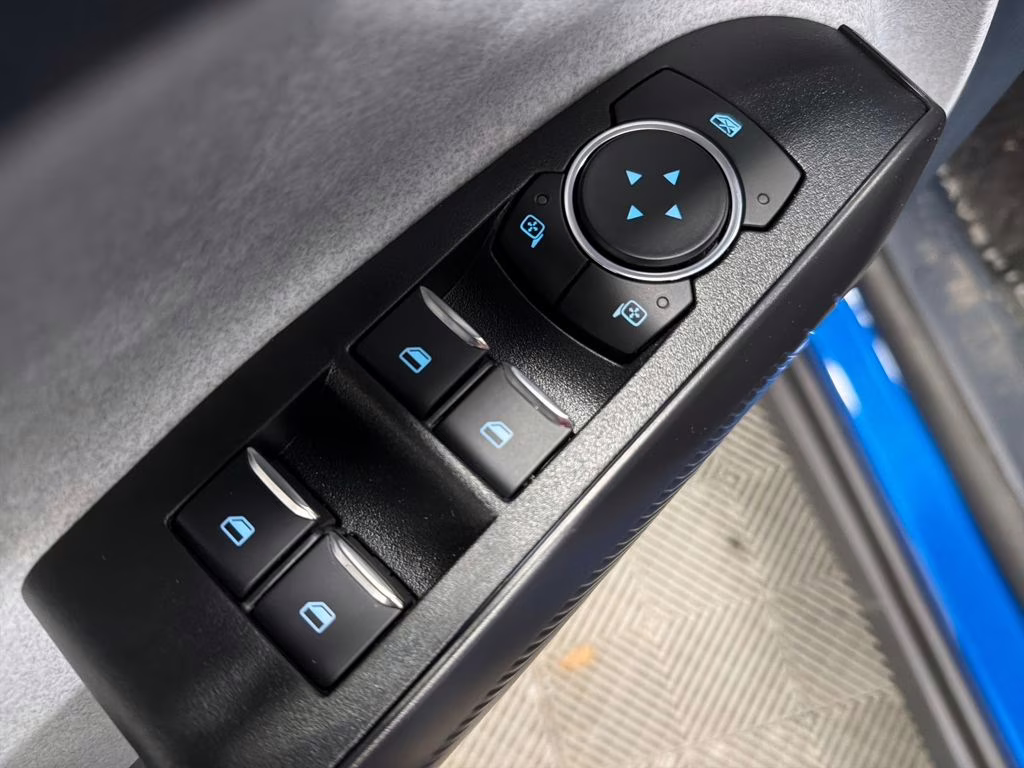 2025 VELOCITY BLUE Ford Maverick XLT FWD Truck