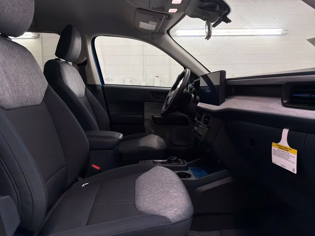 2025 VELOCITY BLUE Ford Maverick XLT FWD Truck