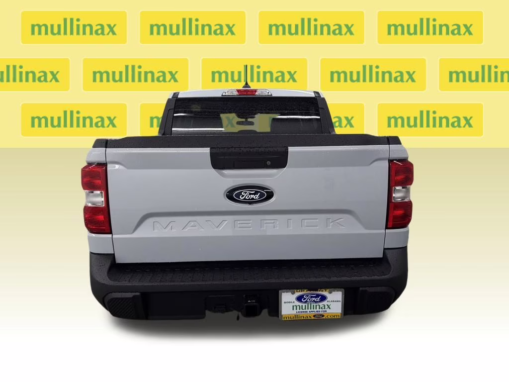 2025 SPACE WHITE Ford Maverick XLT FWD Truck