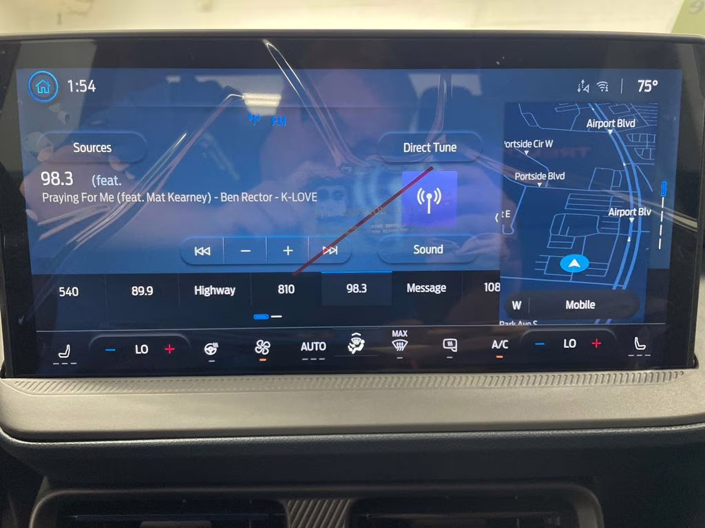 2025 SHADOW BLACK Ford Maverick Tremor AWD Truck