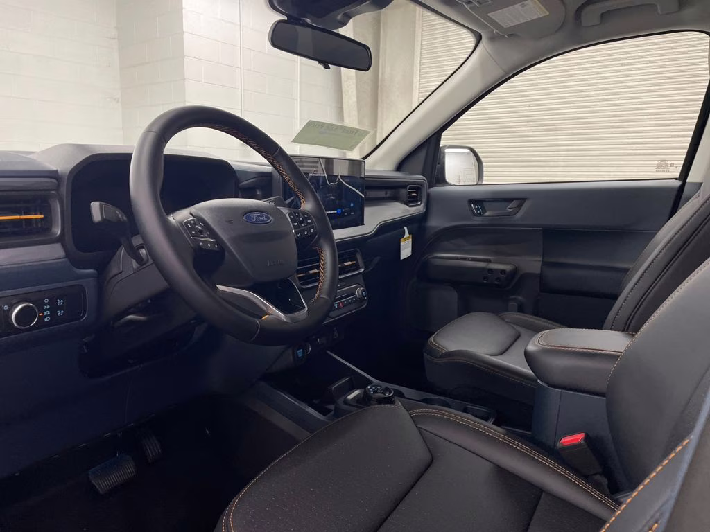 2025 SHADOW BLACK Ford Maverick Tremor AWD Truck