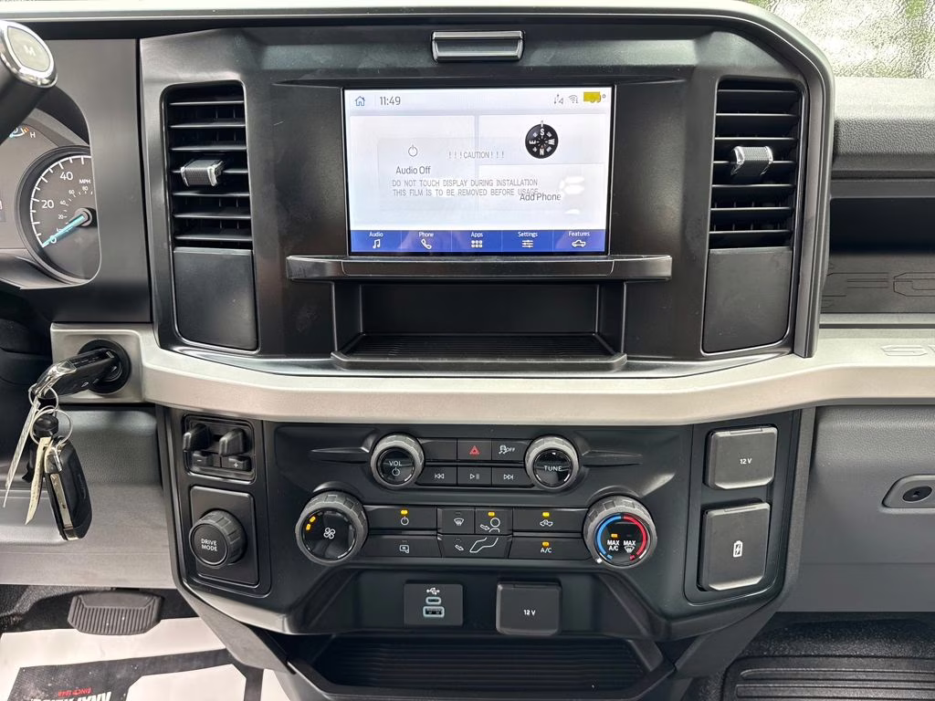 2025 Oxford White Ford Super Duty F-350 DRW XL RWD Chassis